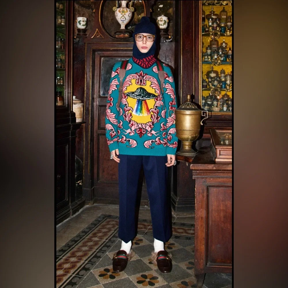 Authentic Gucci Wool Blend Knit UFO Alien Contact Sweater Sweatshirt Embroidered